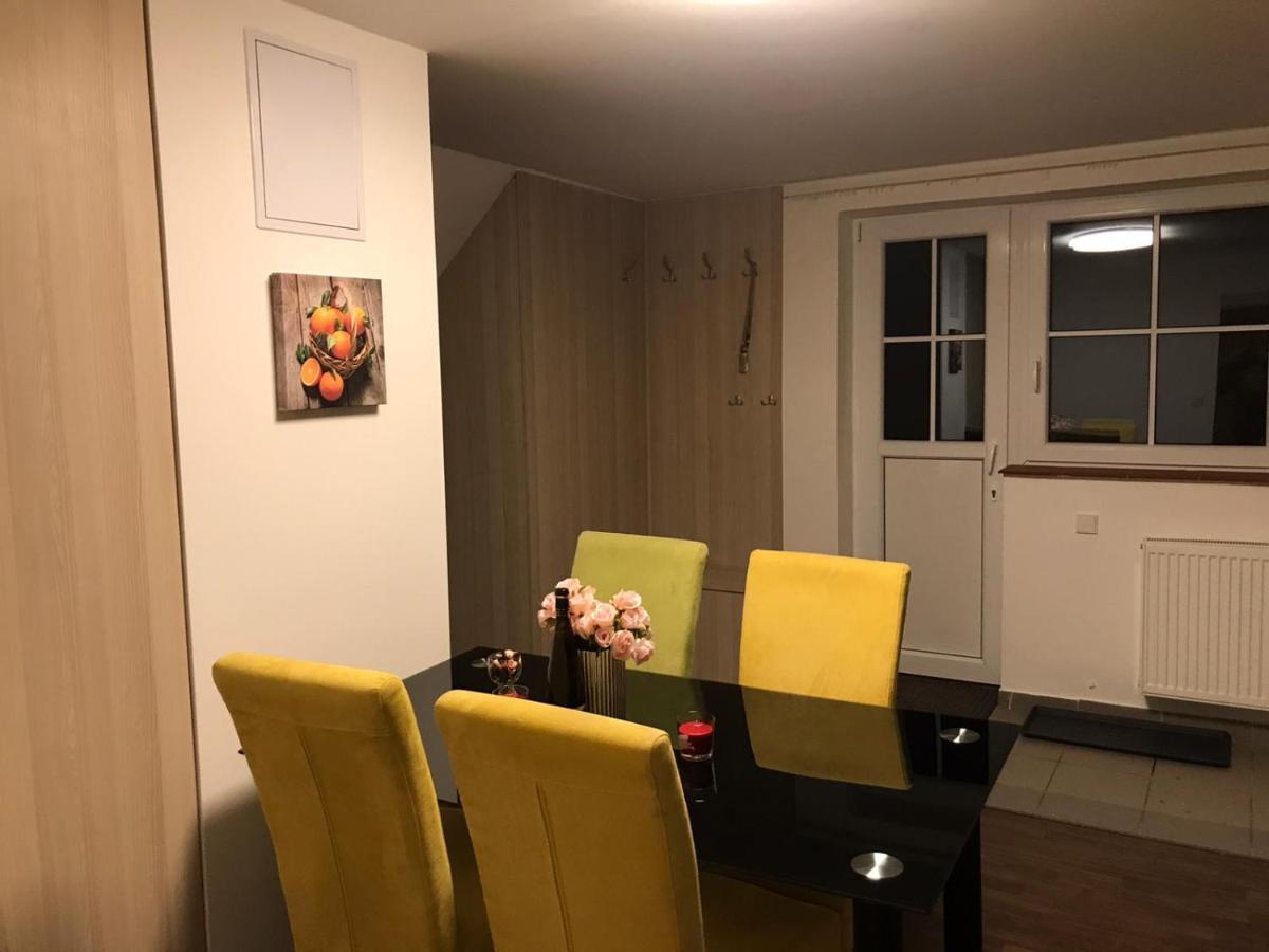 Bohemica Apartman 4 Kourim Bagian luar foto